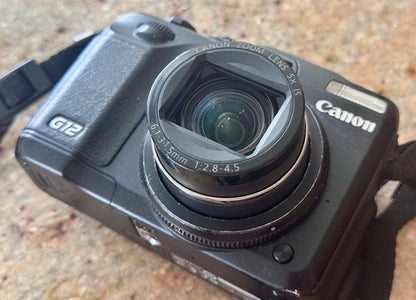 Canon PowerShot G12 10.0MP Digital Camera 5X Zoom Lens 6.1-30.5mm w/2 batteries