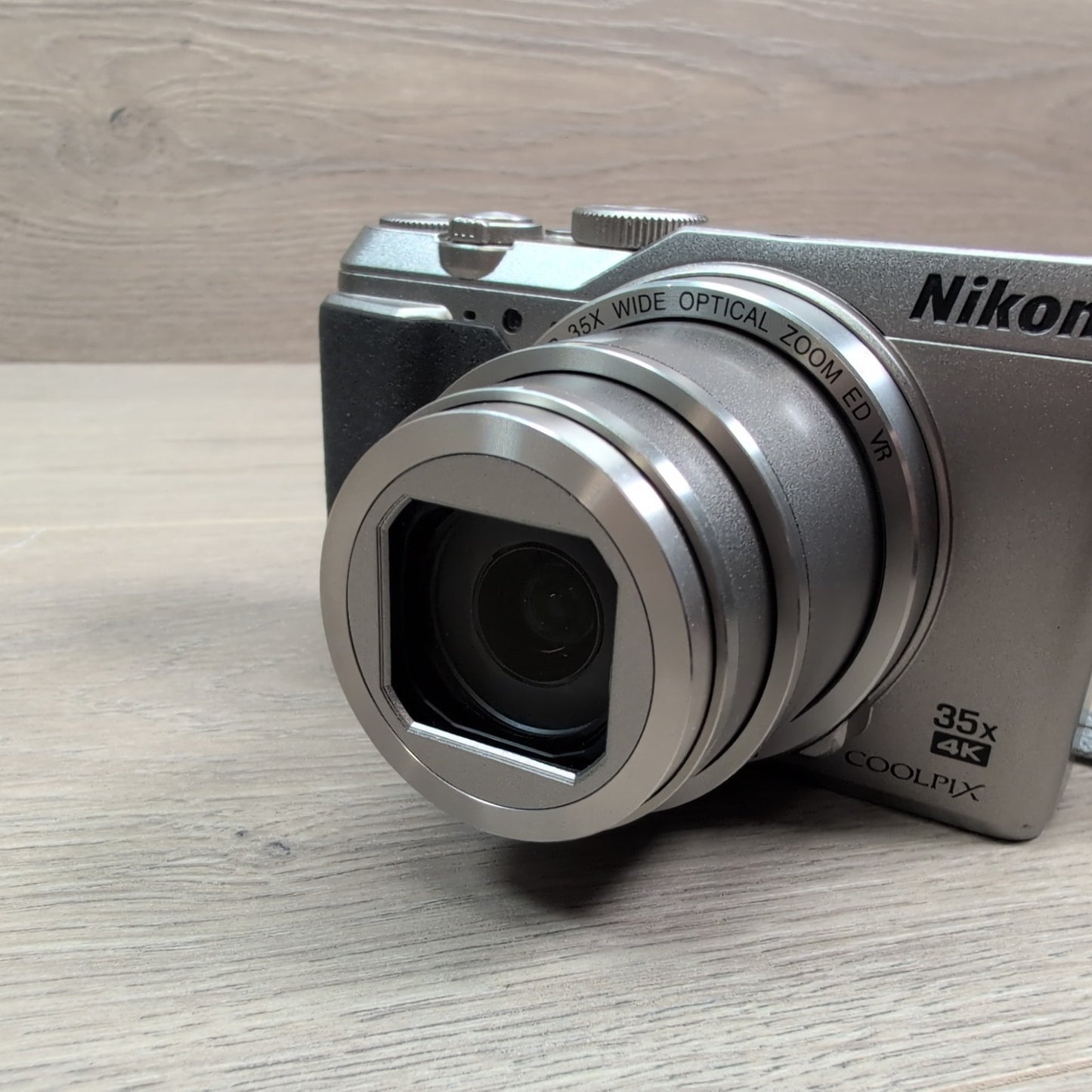 Nikon COOLPIX A900 Silver Digital Camera, Compact 35x Zoom - Tested