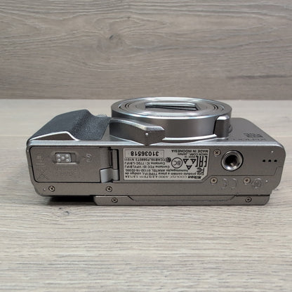 Nikon COOLPIX A900 Silver Digital Camera, Compact 35x Zoom - Tested