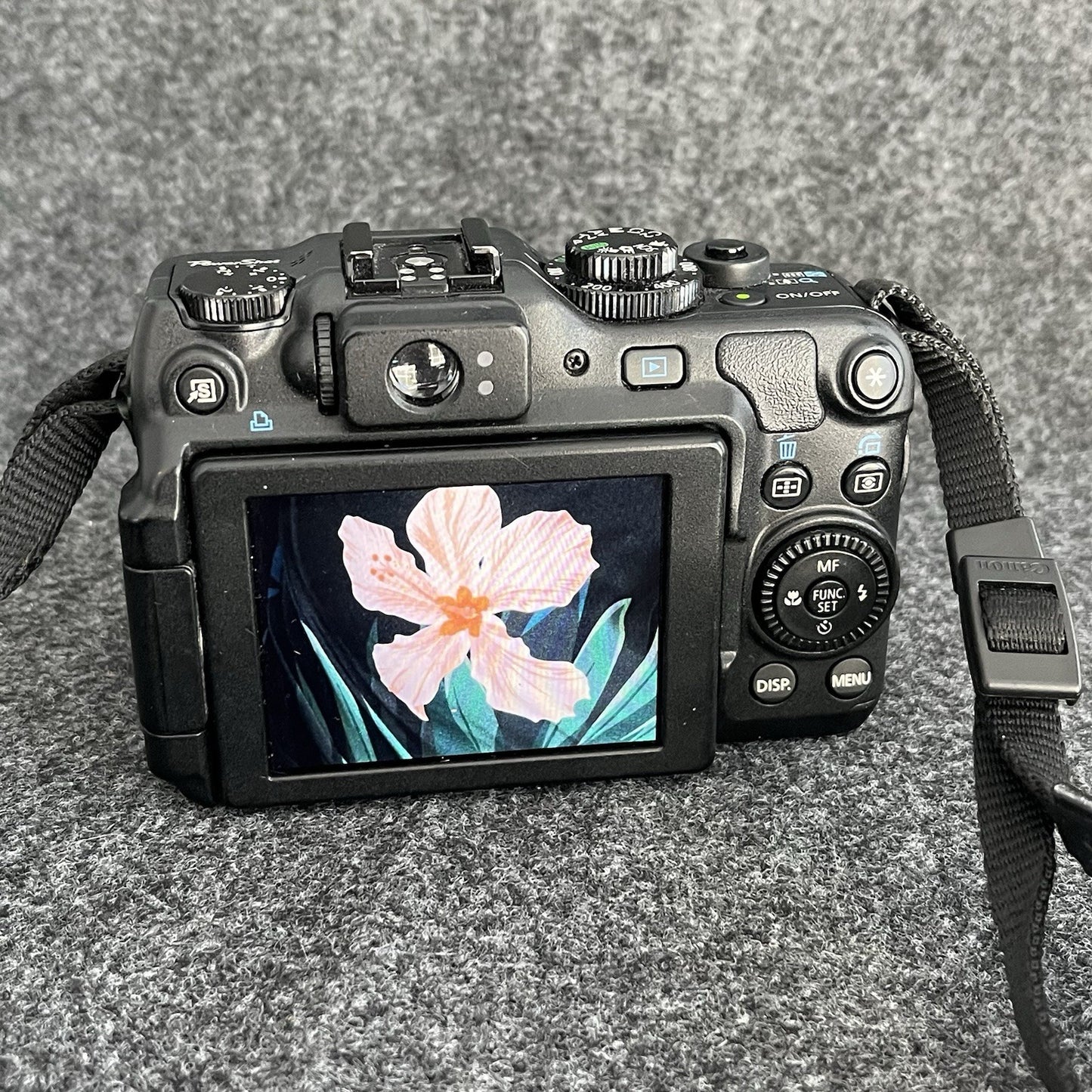 Canon PowerShot G12 10MP Digital Point & Shoot Camera EUC  With Original Box