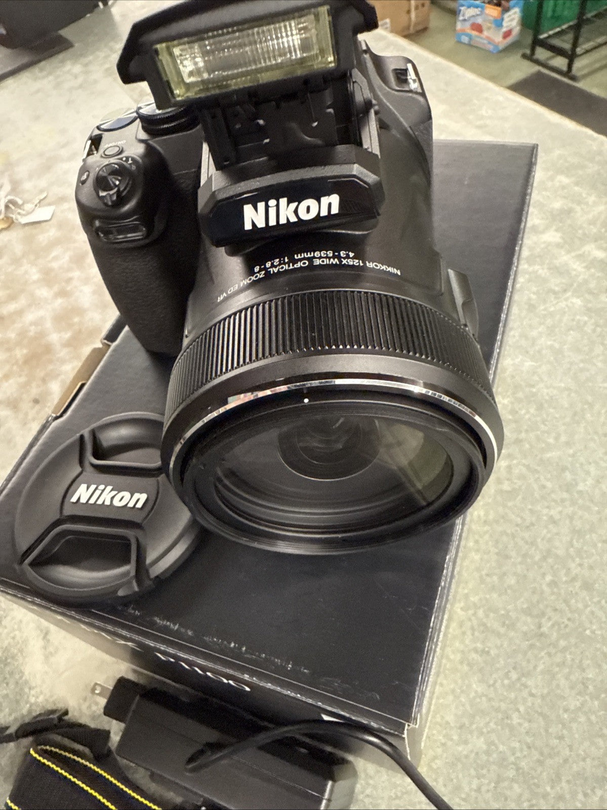 * OPEN BOX EXCELLENT * Nikon COOLPIX P1100 Digital Camera With Charger + Extras
